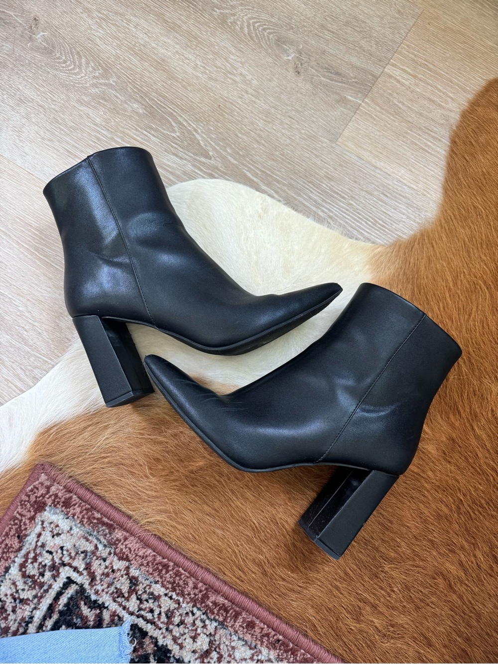 Wild Pair Black Heel Ankle Boots - Size 8.5